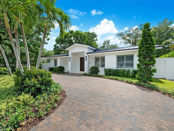 7107 SW 63rd Ave , South Miami, FL 33143
