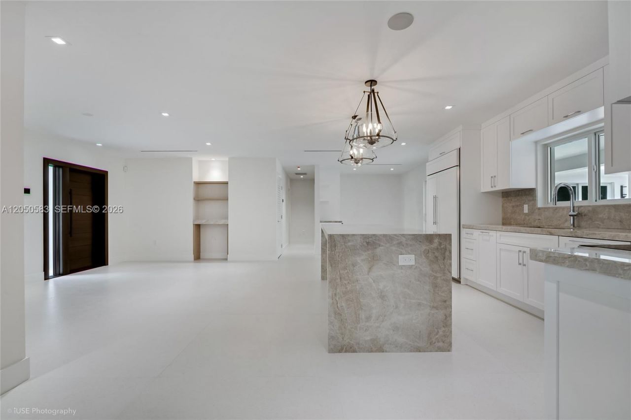7107 SW 63rd Ave , South Miami, FL 33143 Photo