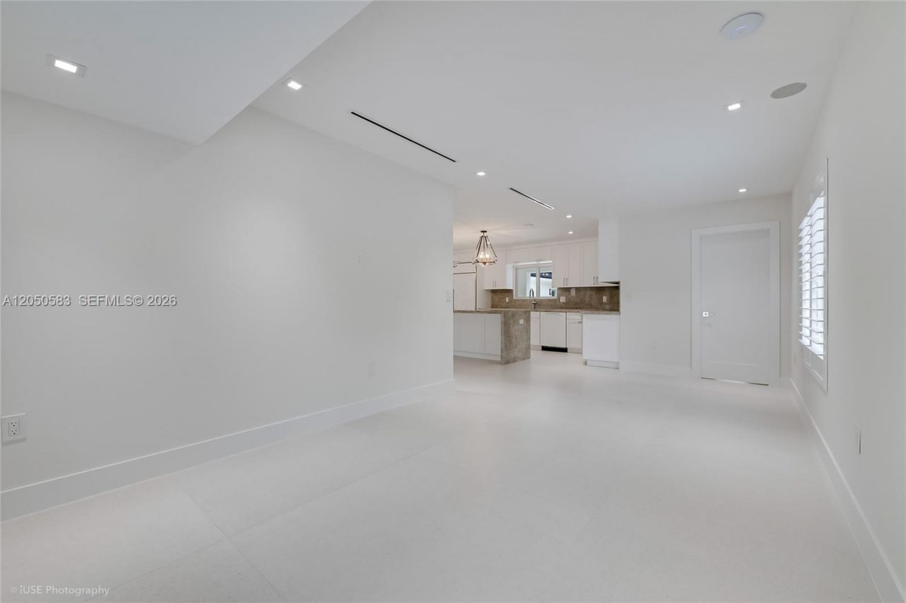 7107 SW 63rd Ave , South Miami, FL 33143 Photo
