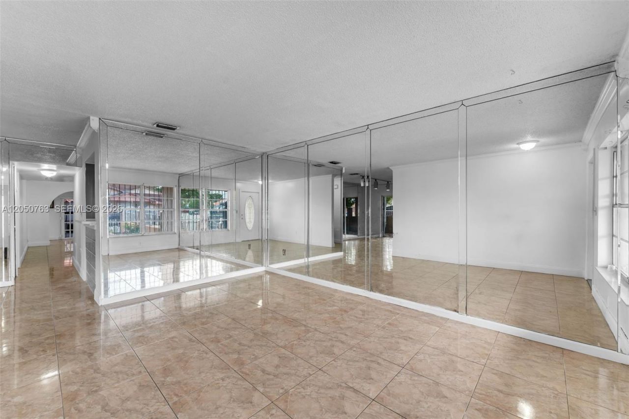 10873 NW 1st Ln , Unit 10873, Miami, FL 33172 Photo