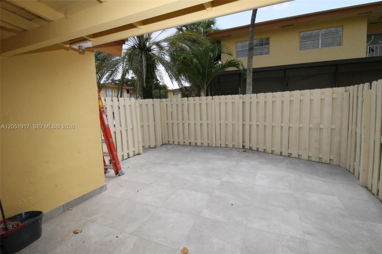 8340 SW 154th Ave , Unit 60, Miami, FL 33193 Photo