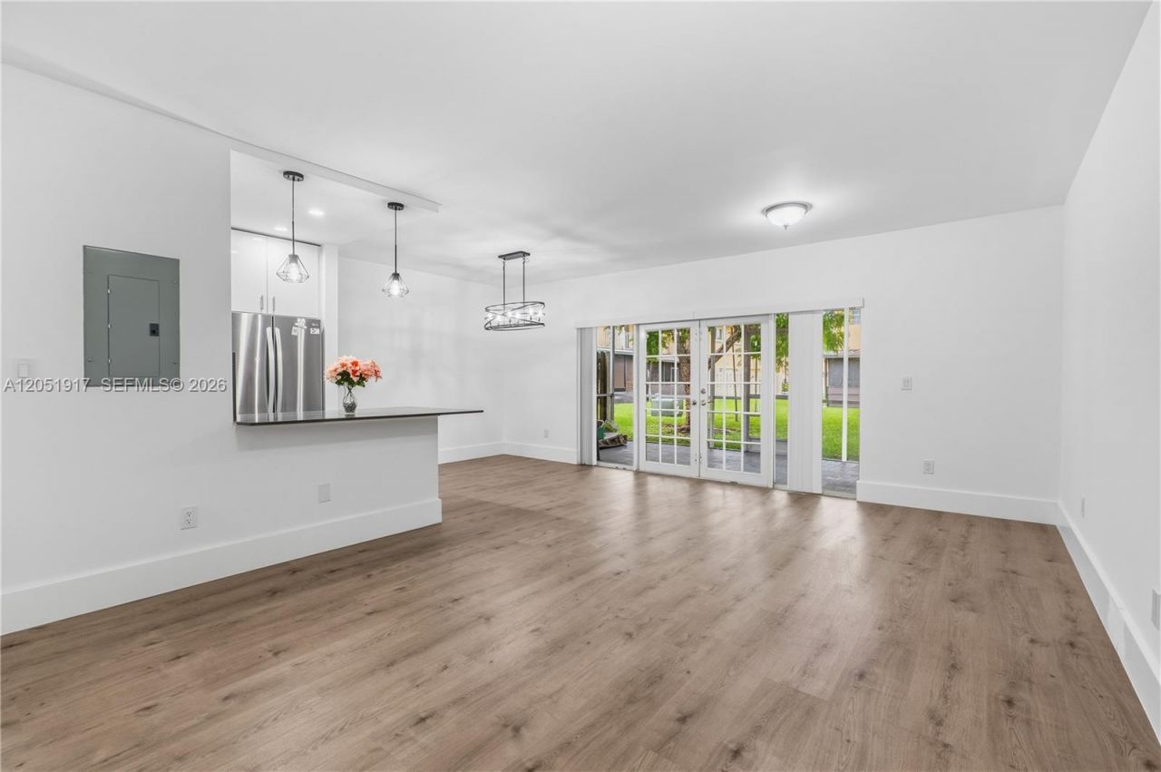 8340 SW 154th Ave, Unit 60, Miami, FL 33193 Photo