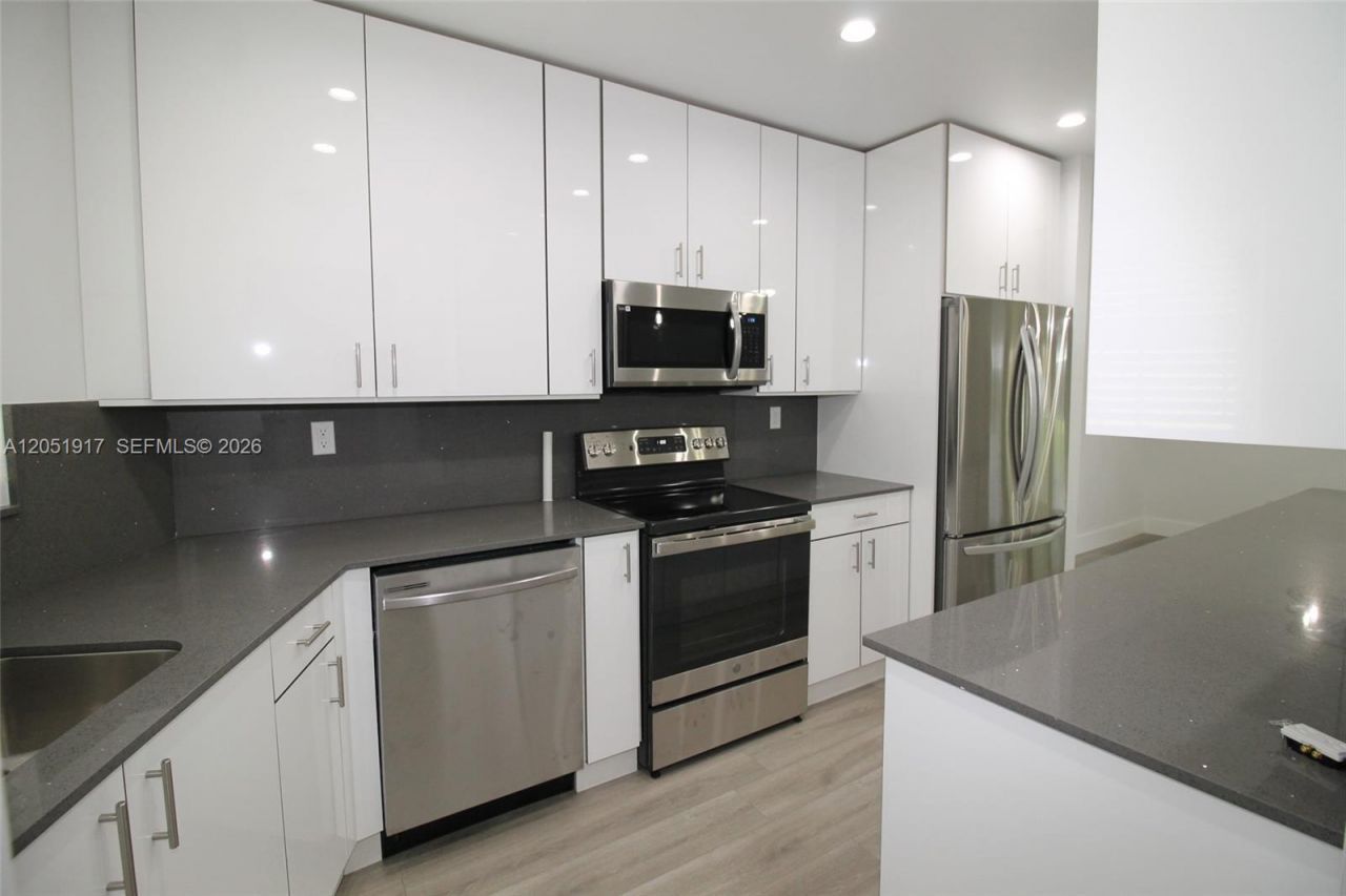 8340 SW 154th Ave , Unit 60, Miami, FL 33193 Photo