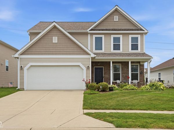 5781 White Pine Road, Whitestown, IN 46075