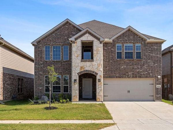 9812 Fall Brook Drive , Aubrey, TX 76227
