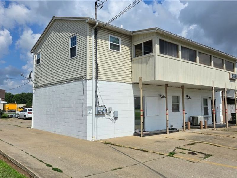 209 Lee Street, Belpre, OH 45714 Photo 2