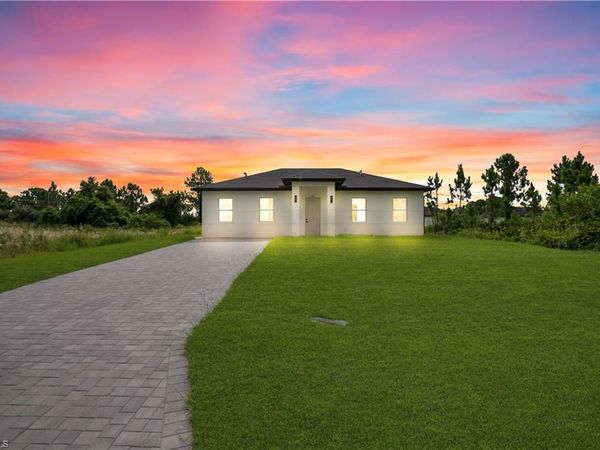 707 Randall AVE E, LEHIGH ACRES, FL 33974