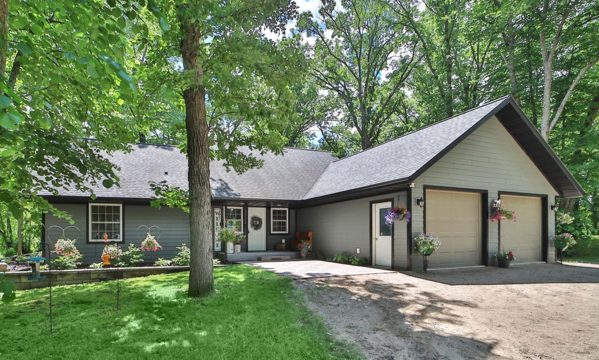 2311 E River Road, Motley, MN 56466
