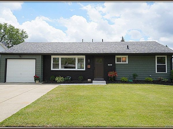 1733 Leah Drive , North Tonawanda, NY 14120