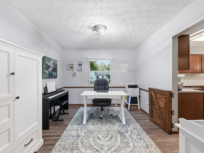 2949 Heatherleaf Way, Columbus, OH 43231 Photo 6