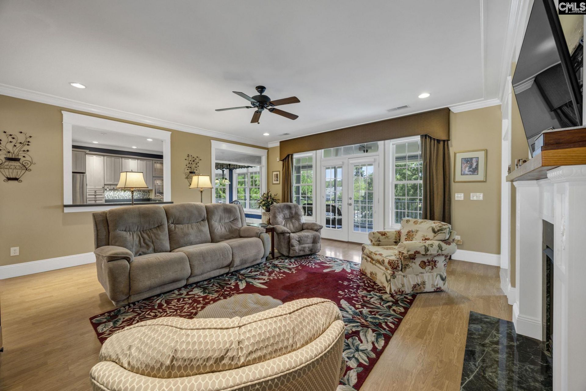 241 Pointe Overlook Drive Photo 18