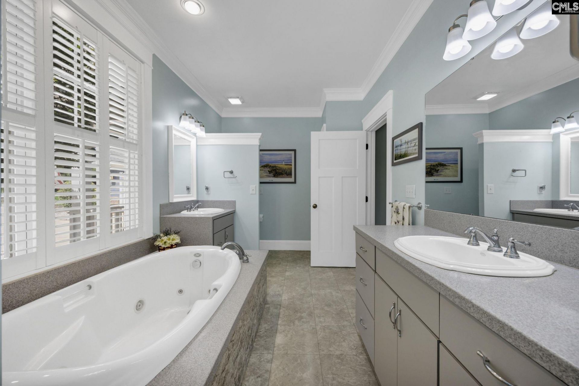241 Pointe Overlook Drive Photo 35