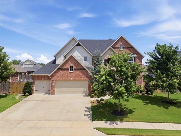 1570 Glastonbury Drive, Centerton, AR 72719