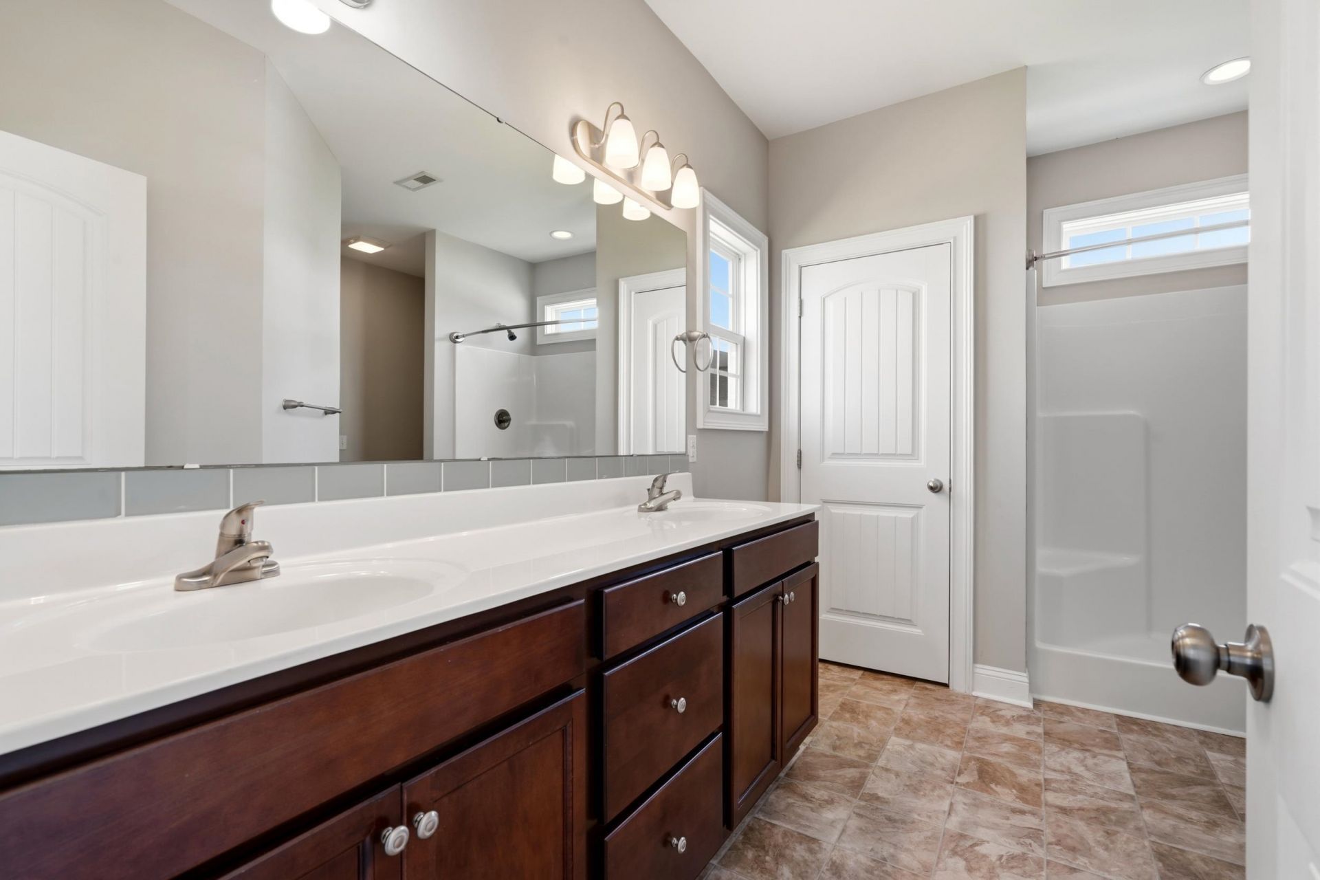 119 Silver Peak Dr. Photo 12