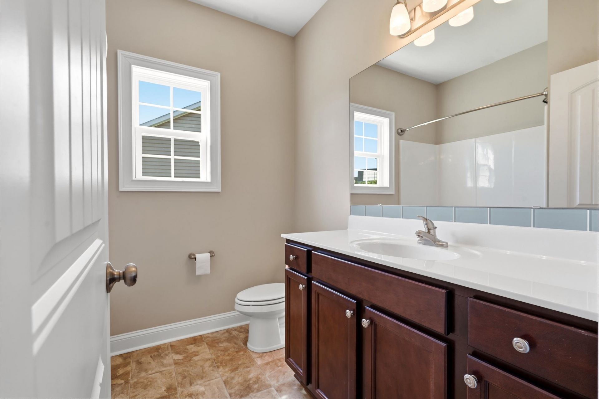 119 Silver Peak Dr. Photo 14
