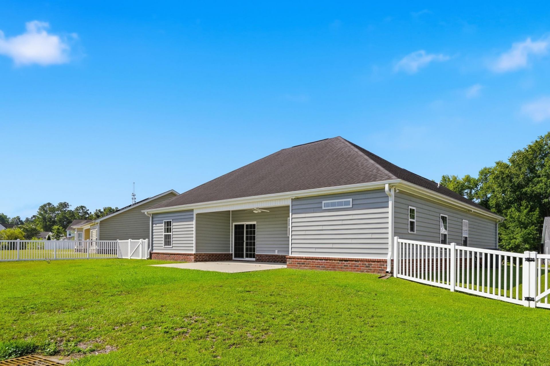 119 Silver Peak Dr. Photo 18