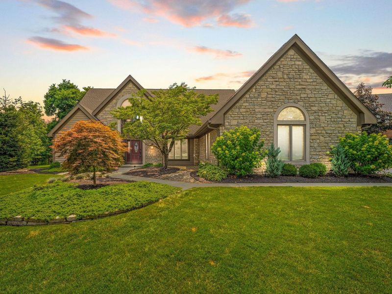 2908 Atoll Drive, Lewis Center, OH 43035 Photo 1