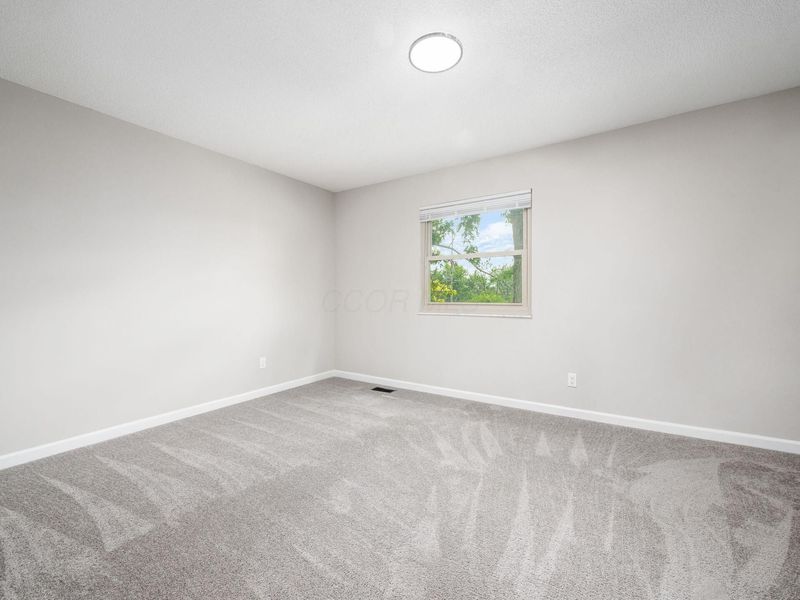 1438 Bairstow Court, Galloway, OH 43119 Photo 27