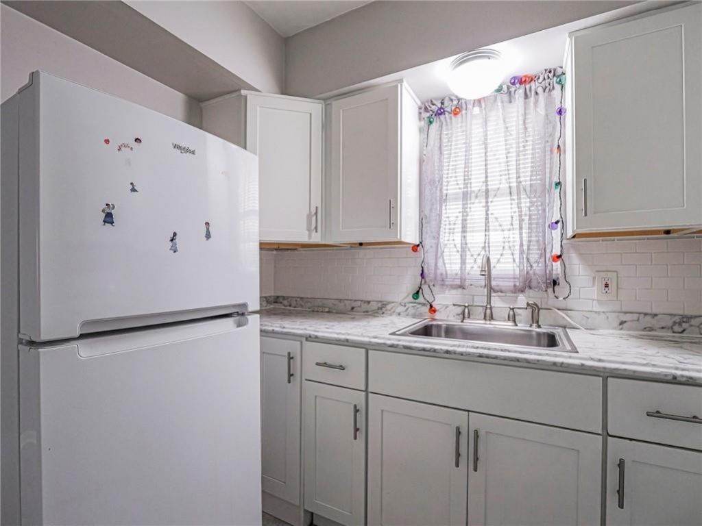 677 Royal Palm Boulevard, Unit 12, Vero Beach, FL 32960 Photo