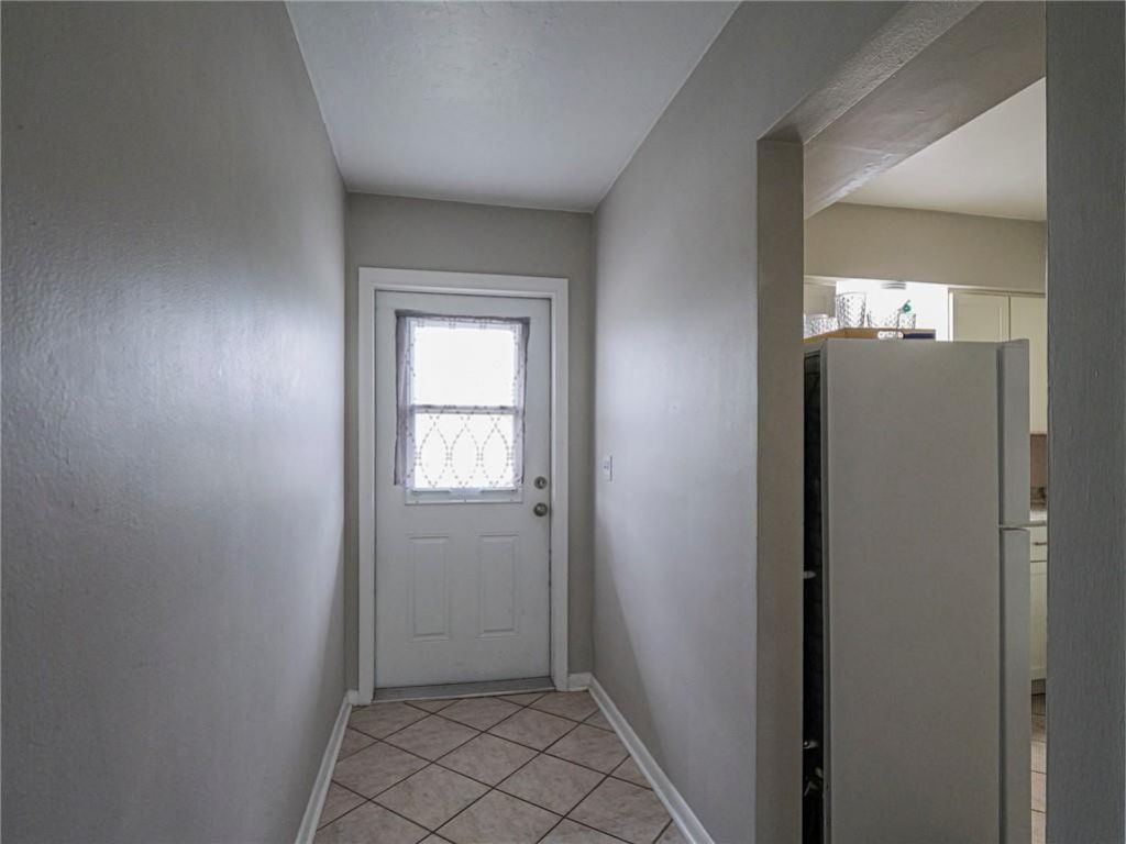 677 Royal Palm Boulevard, Unit 12, Vero Beach, FL 32960 Photo