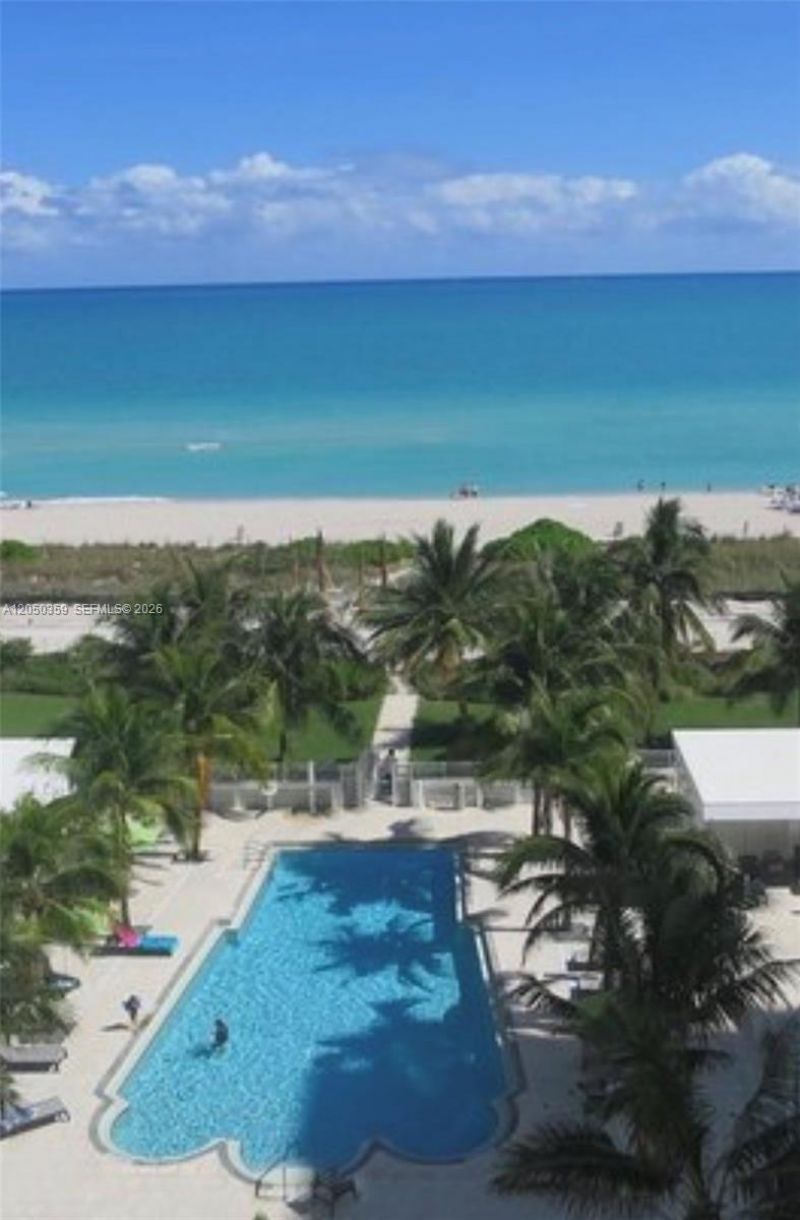 4925 Collins Ave, Unit 2D, Miami Beach, FL 33140 Photo