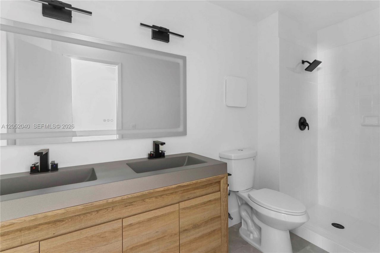 14213 SW 94th Cir Ln , Unit 104-8, Miami, FL 33186 Photo