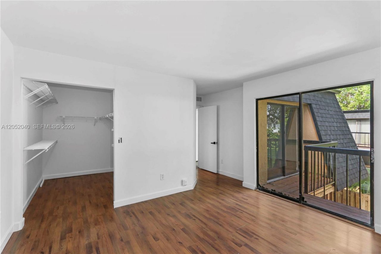 14213 SW 94th Cir Ln , Unit 104-8, Miami, FL 33186 Photo
