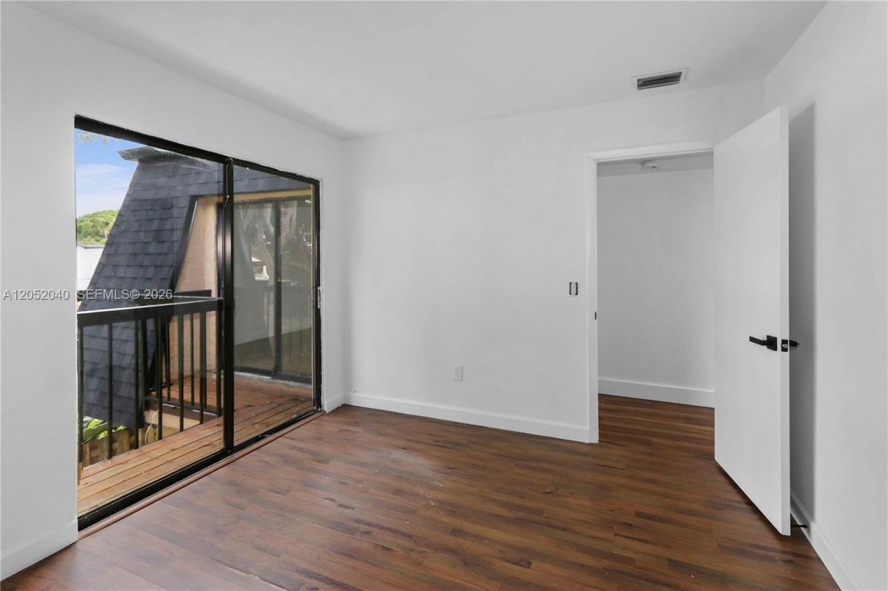14213 SW 94th Cir Ln , Unit 104-8, Miami, FL 33186 Photo
