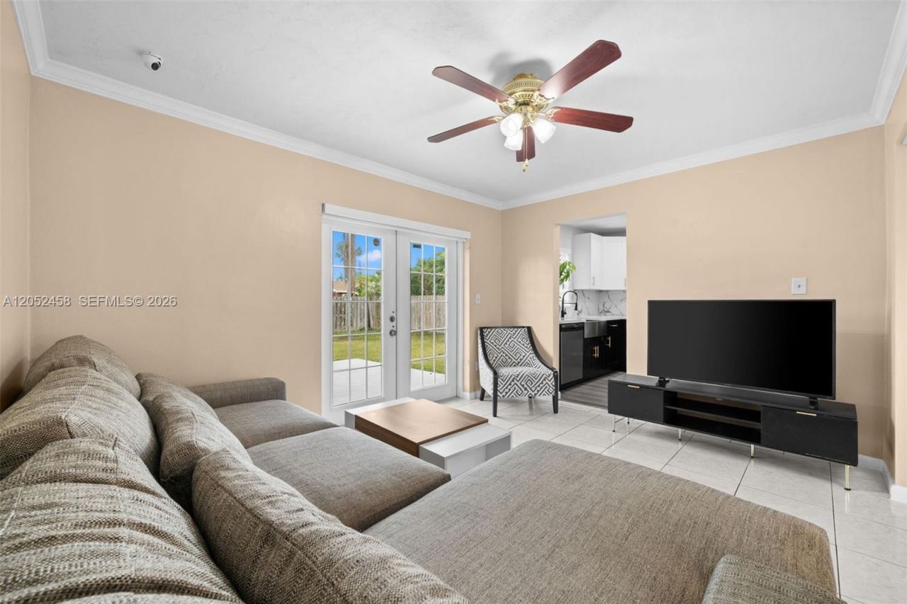 10761 SW 153rd St , Miami, FL 33157 Photo