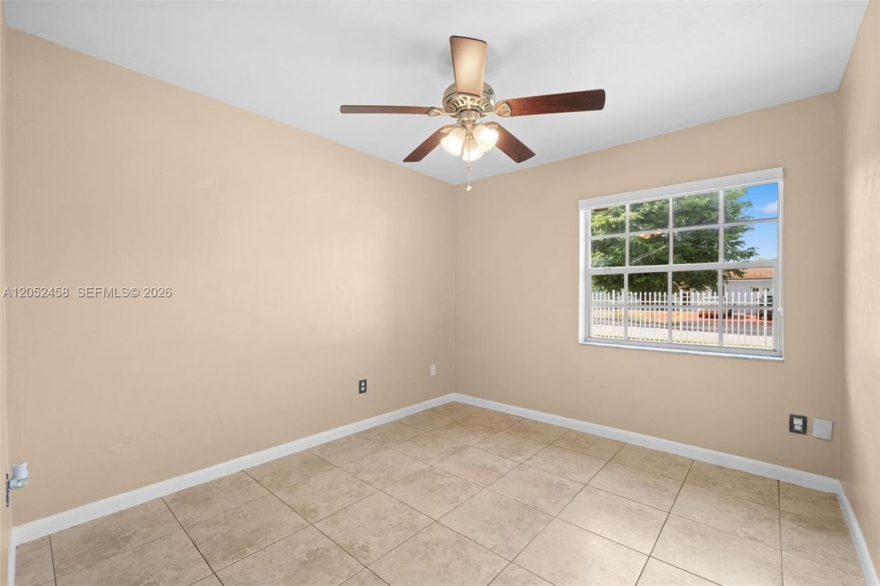10761 SW 153rd St , Miami, FL 33157 Photo