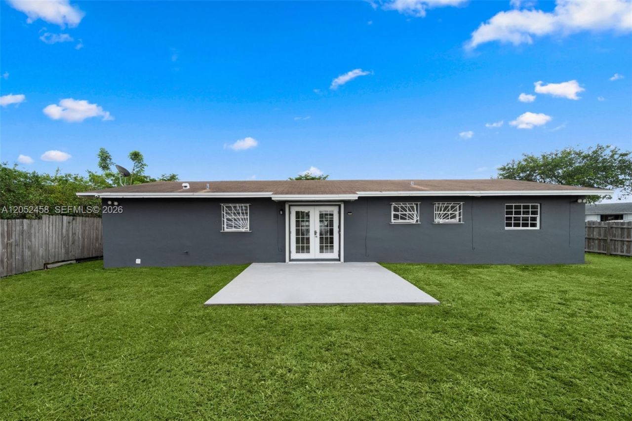 10761 SW 153rd St , Miami, FL 33157 Photo