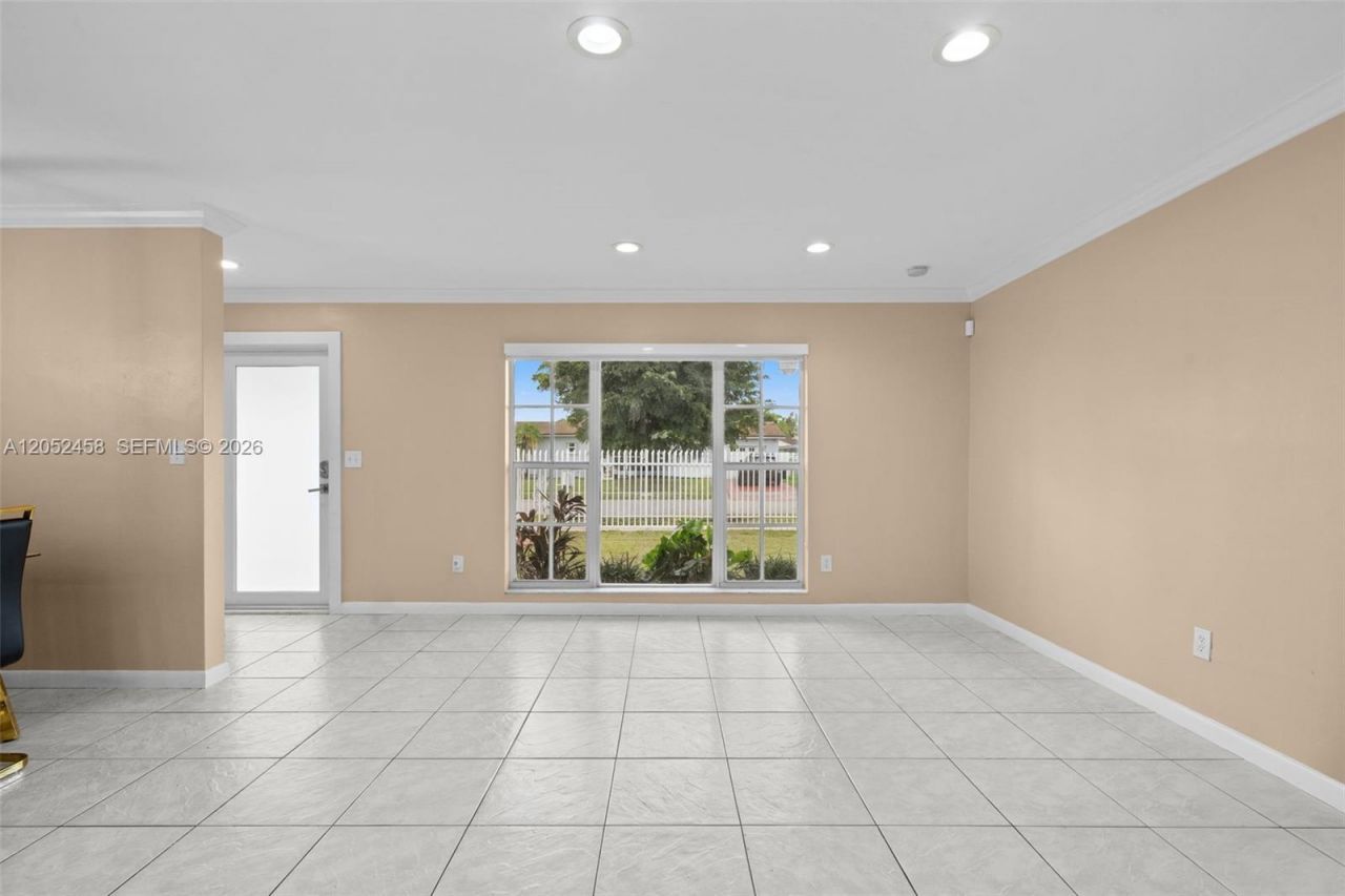 10761 SW 153rd St , Miami, FL 33157 Photo