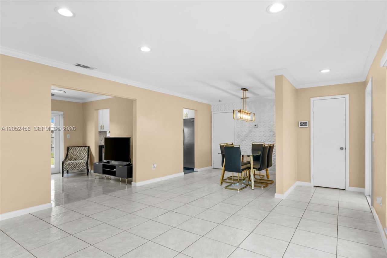 10761 SW 153rd St , Miami, FL 33157 Photo