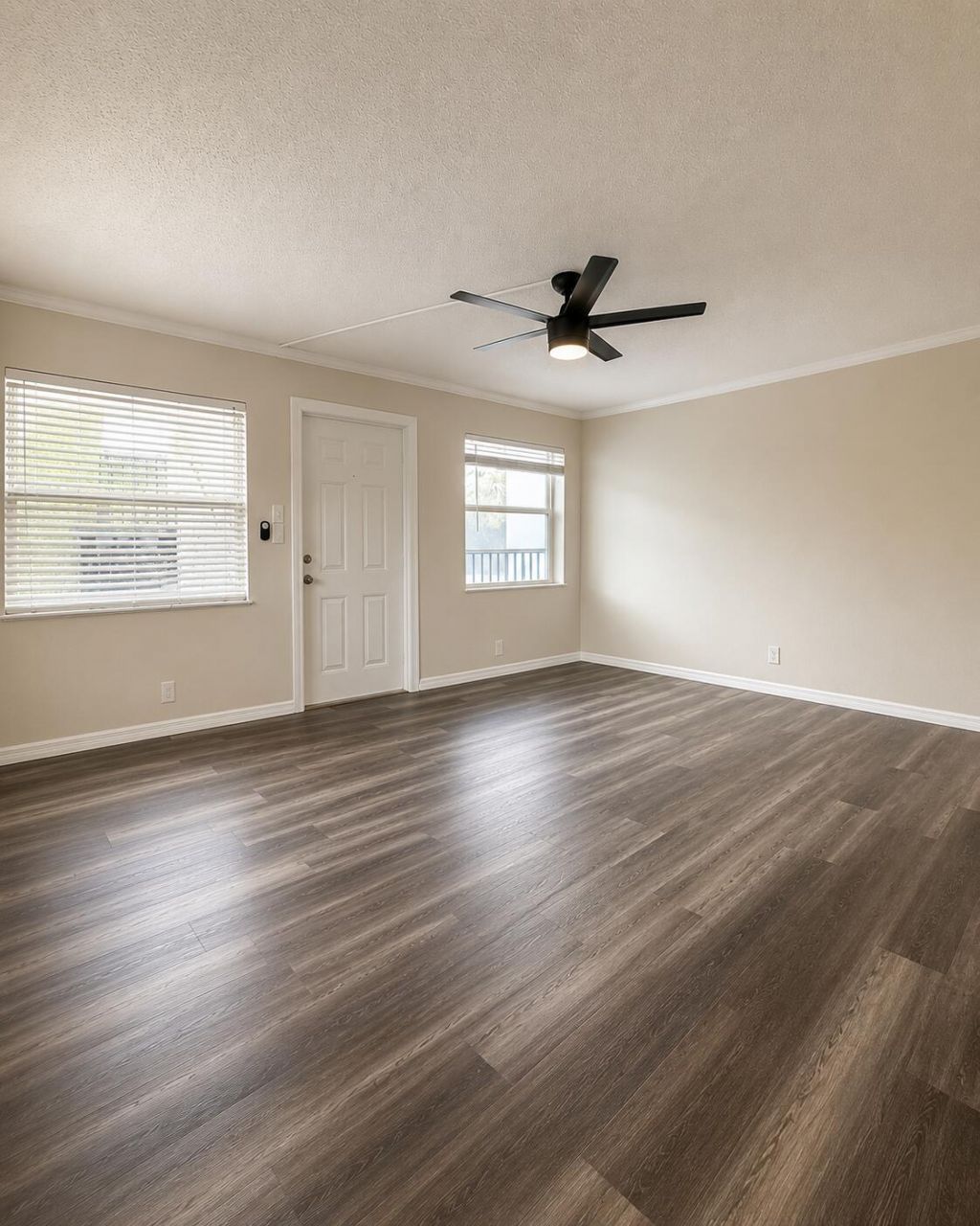 611 NE 14th Avenue, Unit 201, Fort Lauderdale, FL 33304 Photo