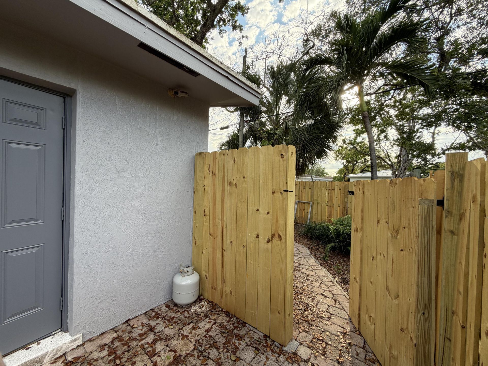 1023 NW 1st Avenue, Unit Apt.4, Fort Lauderdale, FL 33311 Photo