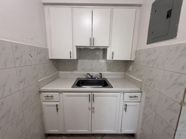 6014 Fillmore Street, Unit 4e, Hollywood, FL 33024