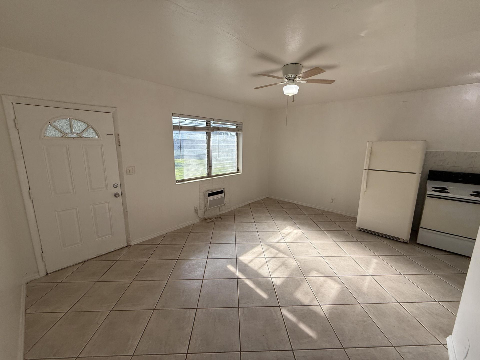 6014 Fillmore Street, Unit 4e, Hollywood, FL 33024 Photo