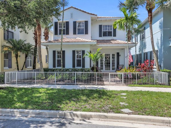 212 W Bay Cedar Circle, Jupiter, FL 33458