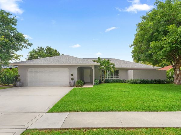 1739 Brae Burn Place, Wellington, FL 33414
