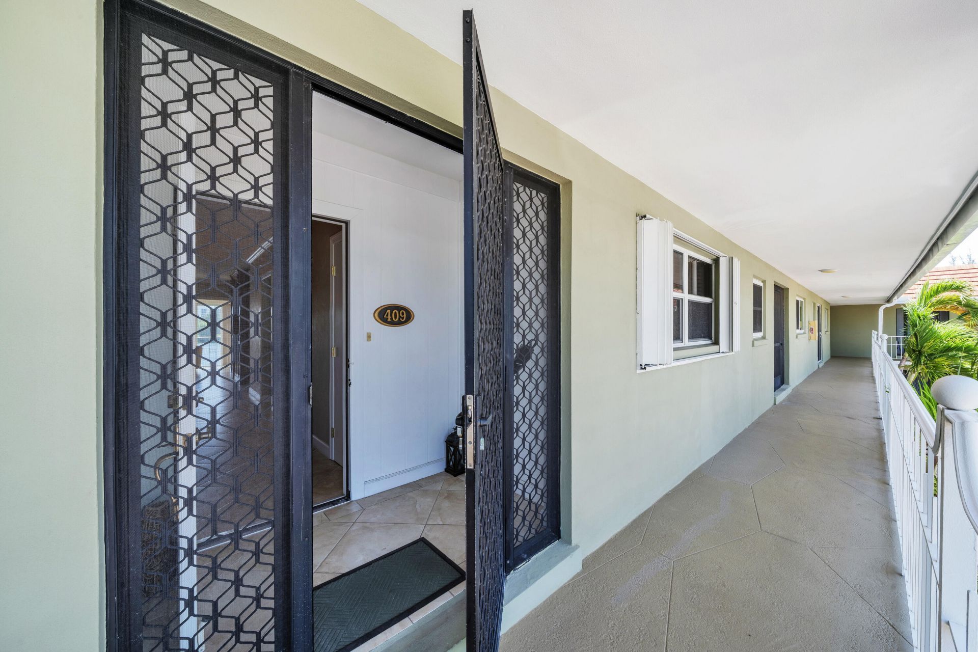 711 NE Harbour Terrace, Unit 409, Boca Raton, FL 33431 Photo