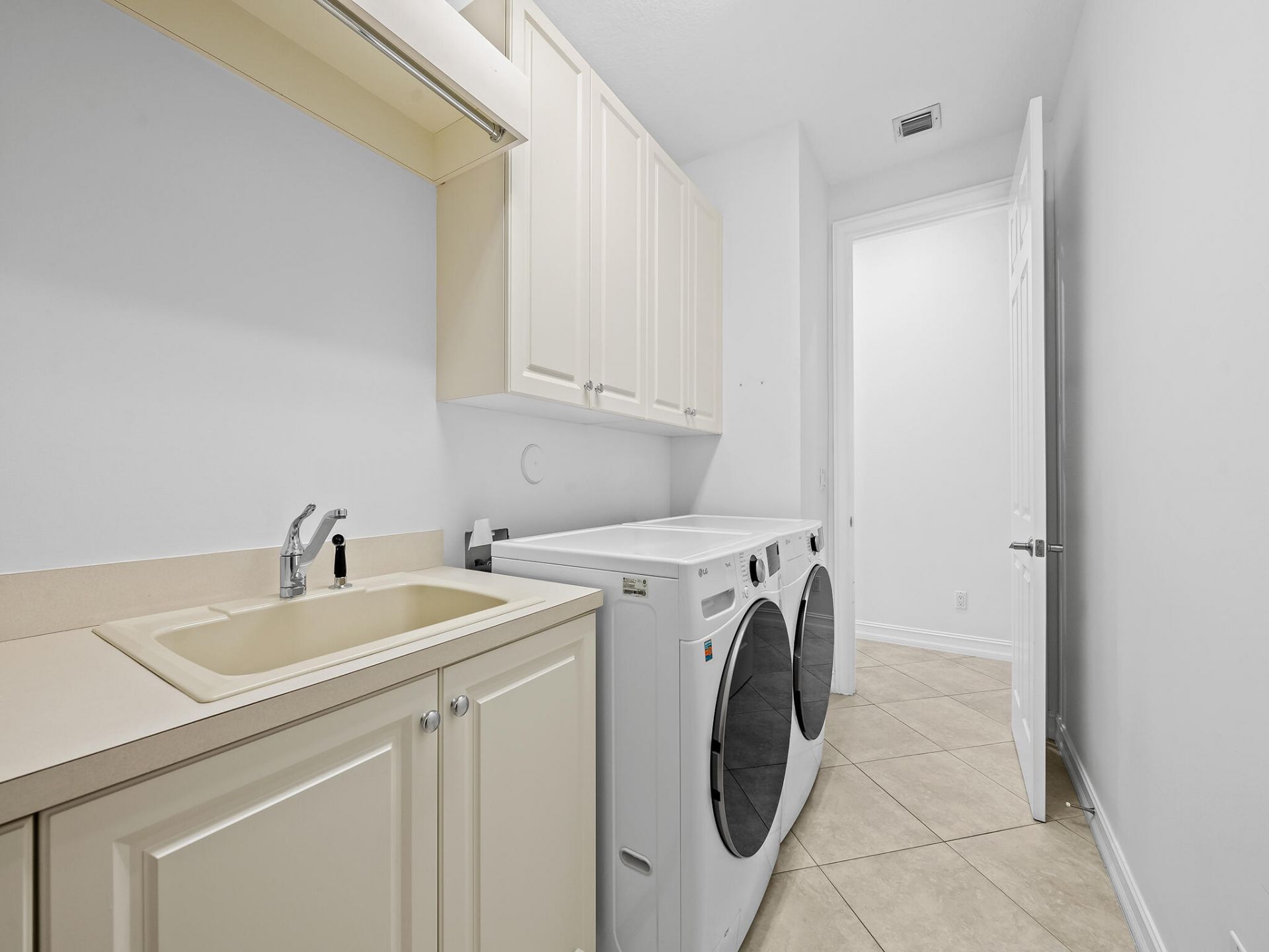 10920 Hawks Vista Street, Plantation, FL 33324 Photo
