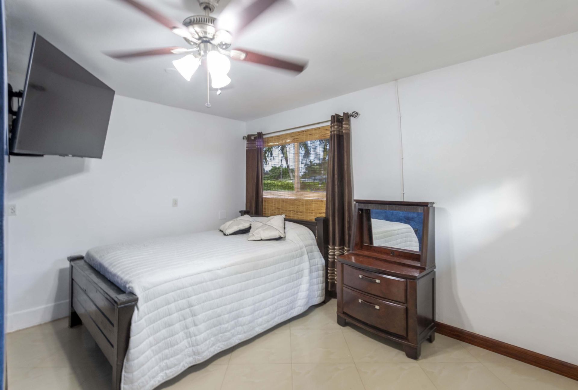 7951 W Lake Drive, Lake Clarke Shores, FL 33406 Photo