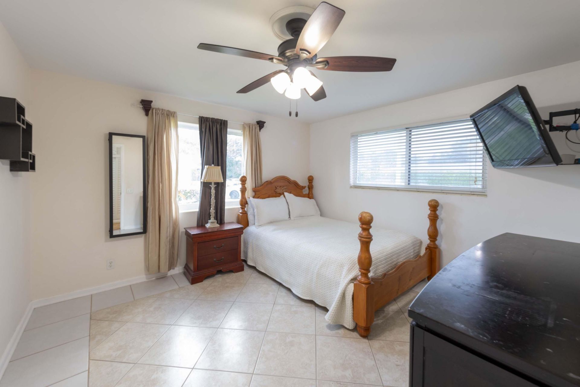 7951 W Lake Drive, Lake Clarke Shores, FL 33406 Photo