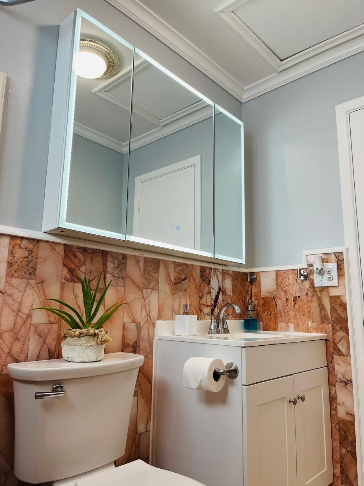 7951 W Lake Drive, Lake Clarke Shores, FL 33406 Photo
