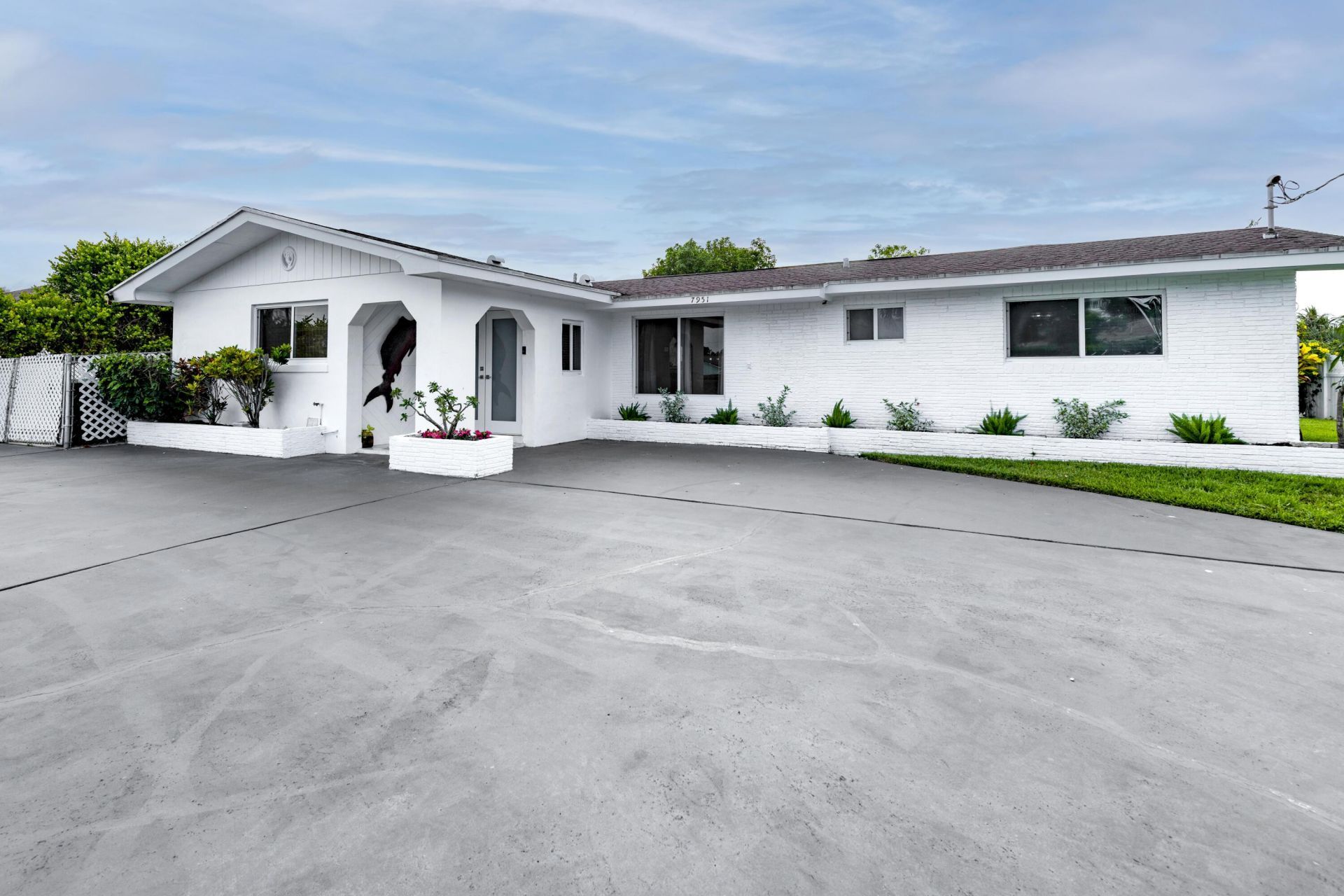7951 W Lake Drive, Lake Clarke Shores, FL 33406 Photo