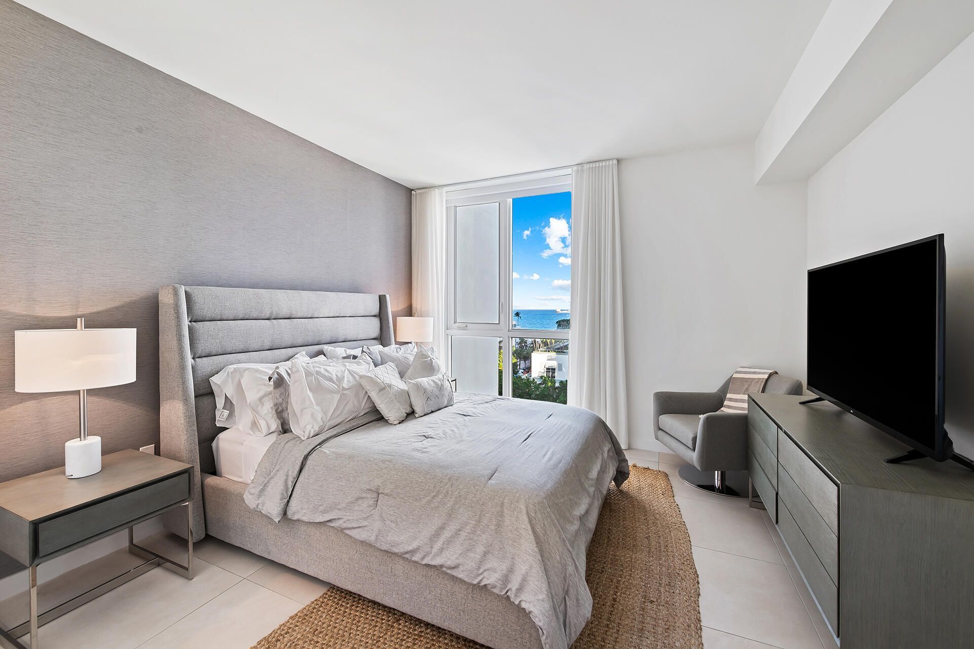 401 N Birch Road, Unit 916, Fort Lauderdale, FL 33304 Photo