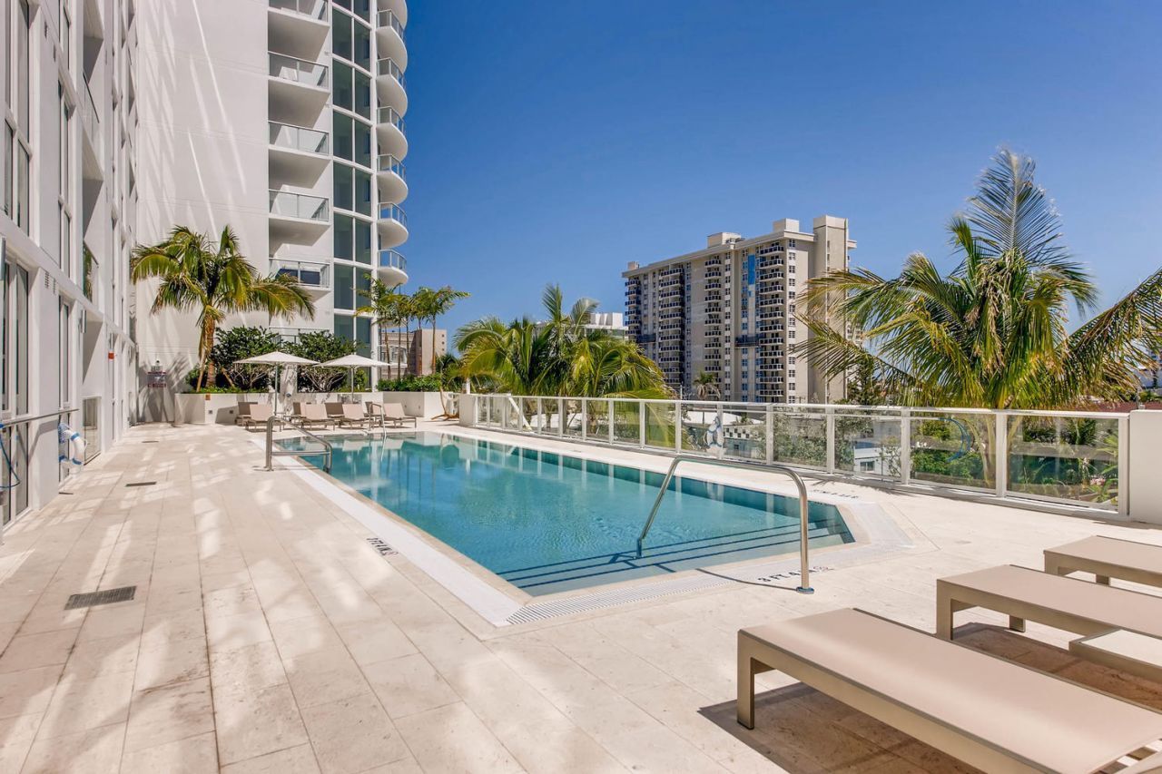 401 N Birch Road, Unit 916, Fort Lauderdale, FL 33304 Photo