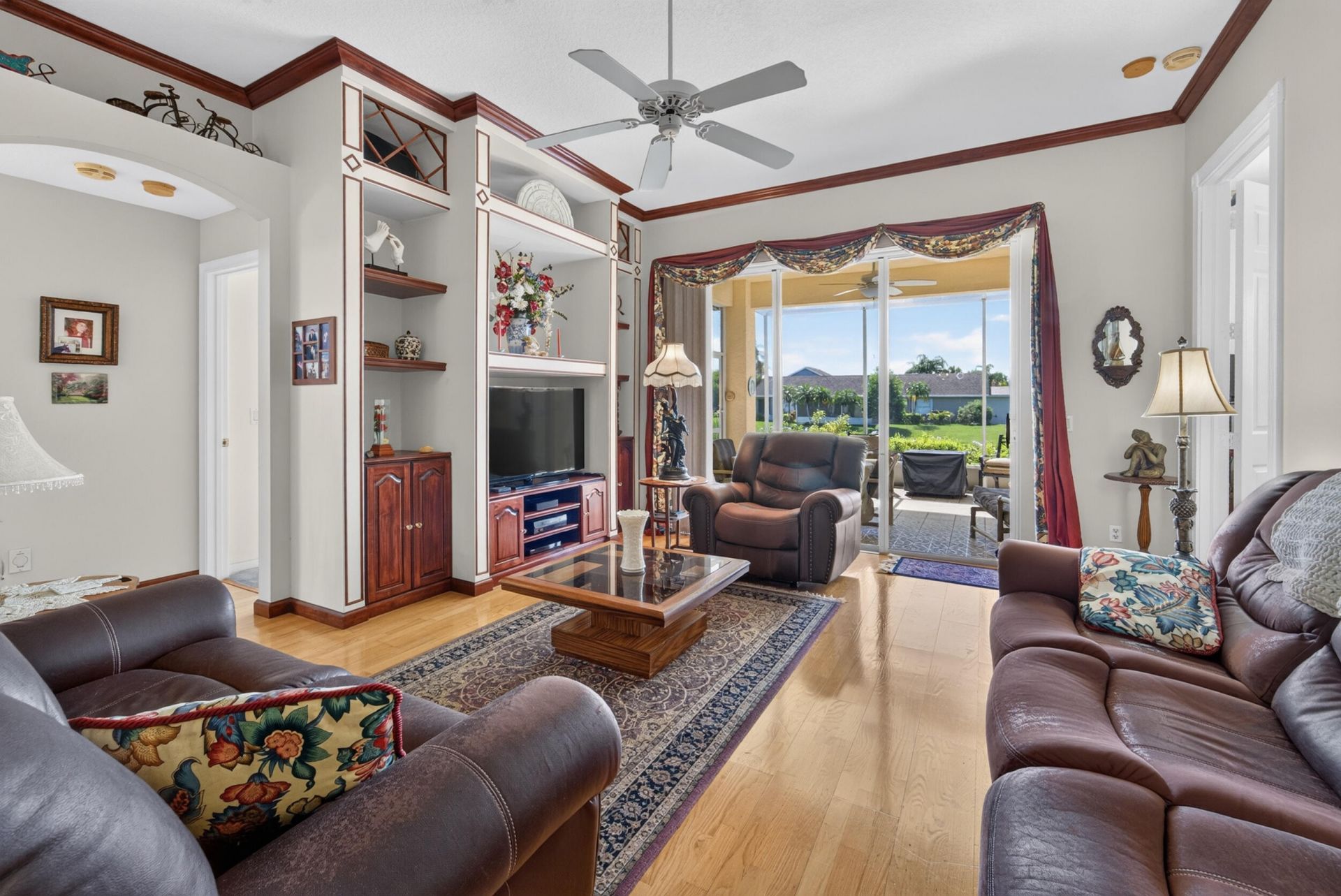 562 NW Lambrusco Drive, Port Saint Lucie, FL 34986 Photo