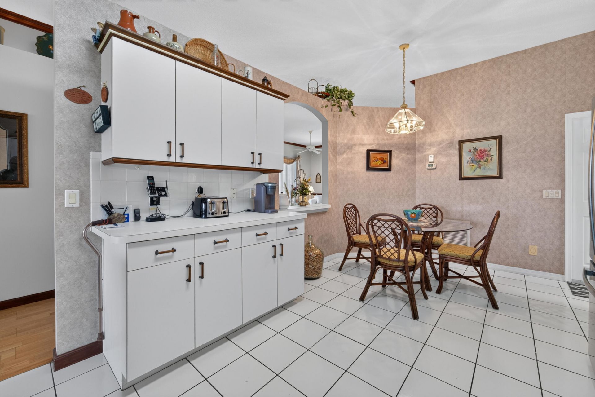 562 NW Lambrusco Drive, Port Saint Lucie, FL 34986 Photo