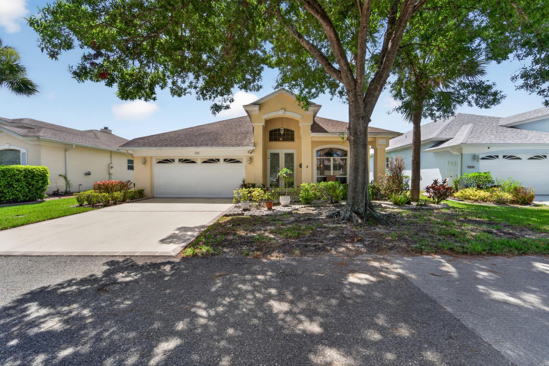 562 NW Lambrusco Drive, Port Saint Lucie, FL 34986 Photo